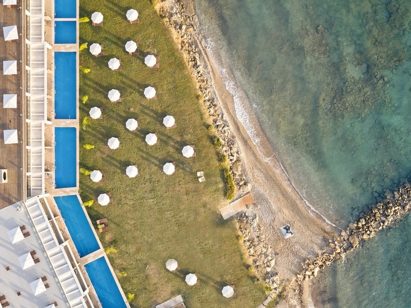 Cavo Orient Beach Hotel & Suites 5