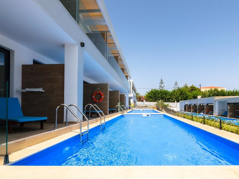 Cavo Orient Beach Hotel & Suites 42