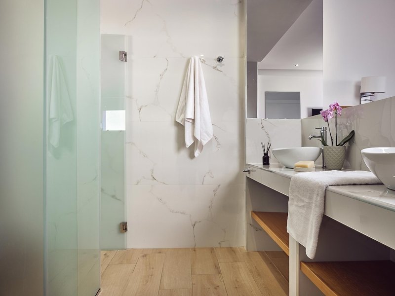 Cavo Orient Beach Hotel 22
