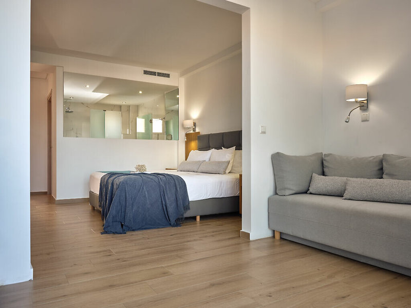 Cavo Orient Beach Hotel 6