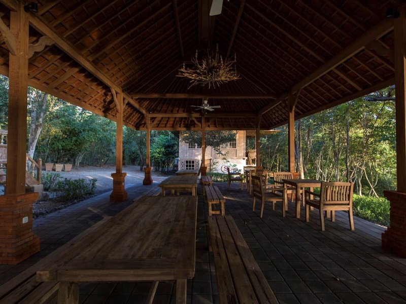 Menjangan Ecolodge 9