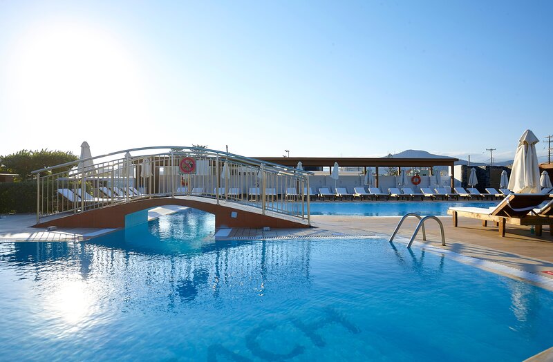 Astir Beach Hotel 37