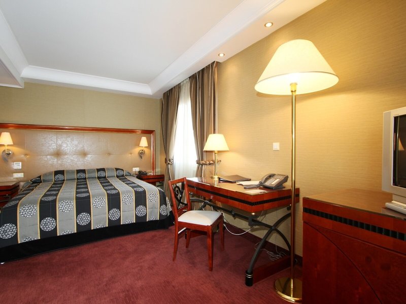 Piraeus Theoxenia 24