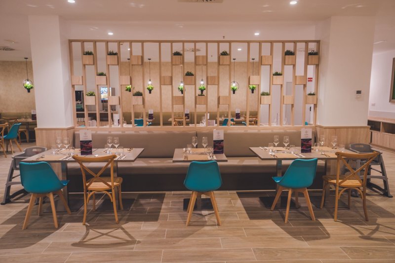 Gara Suites Golf & Suites 14