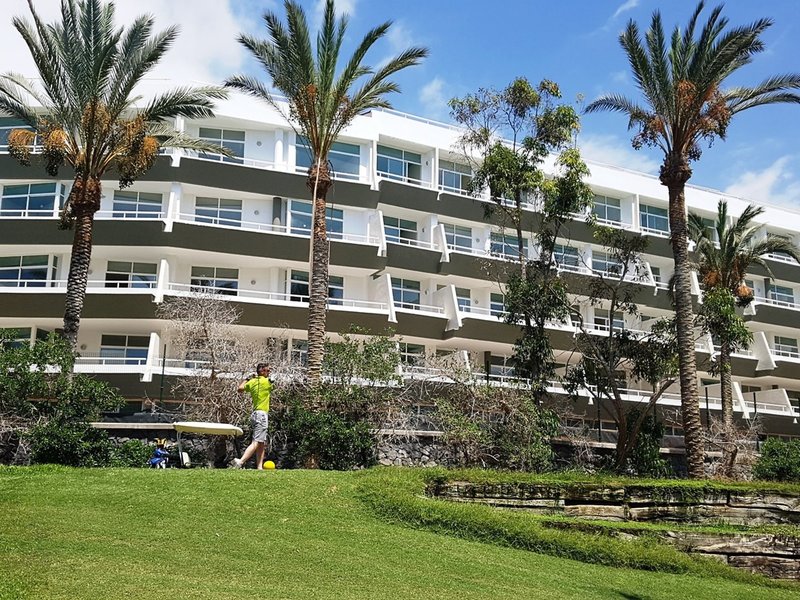 Gara Suites Golf & Suites 3