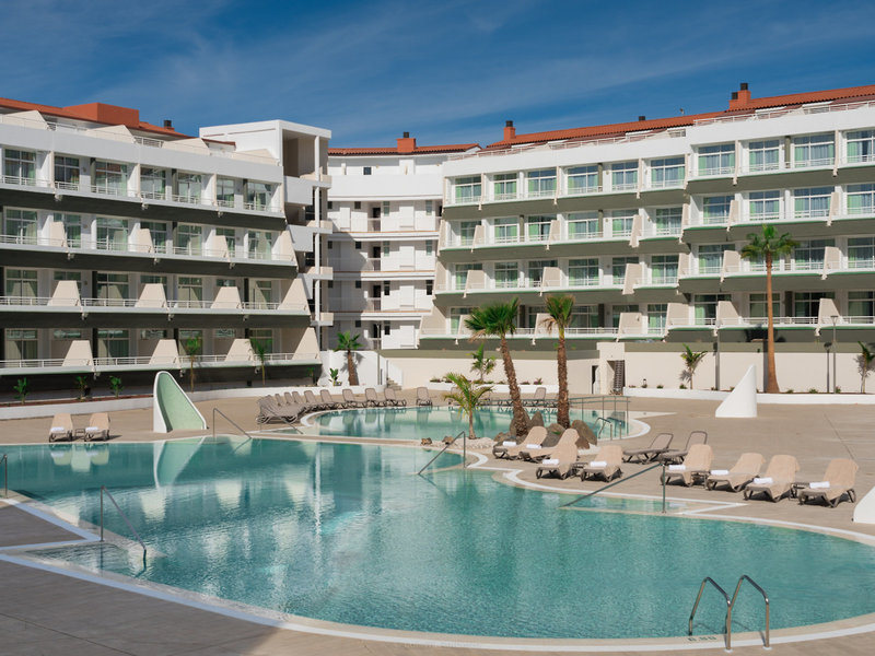 Gara Suites Golf & Suites 4