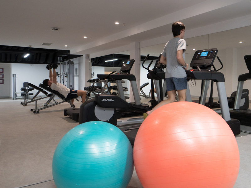 Gara Suites Golf & Suites 33