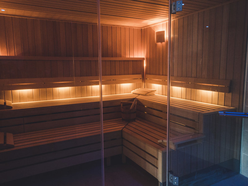 Gara Suites Golf & Suites 43