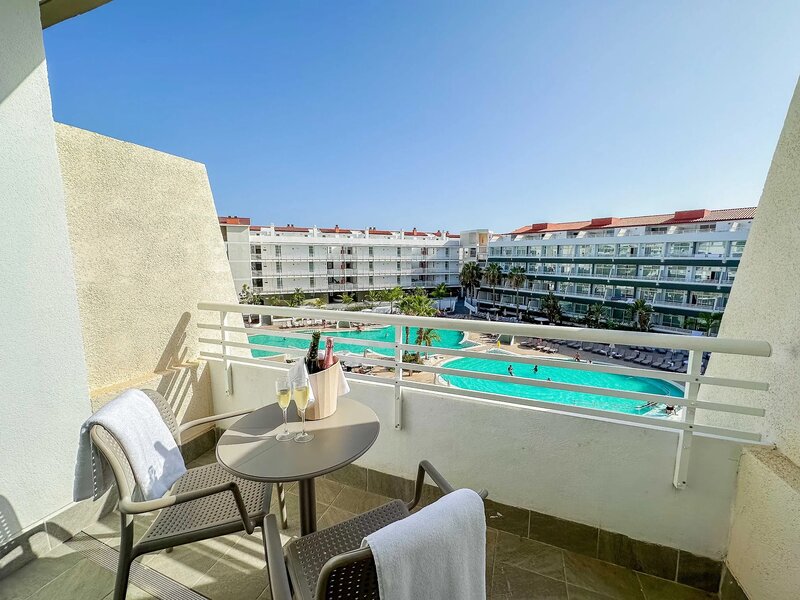 Gara Suites Golf & Spa 10