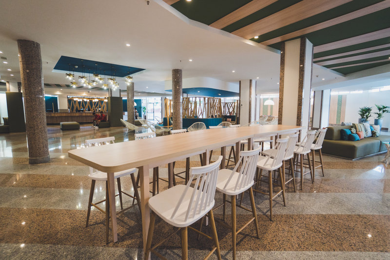 Gara Suites Golf & Spa 18