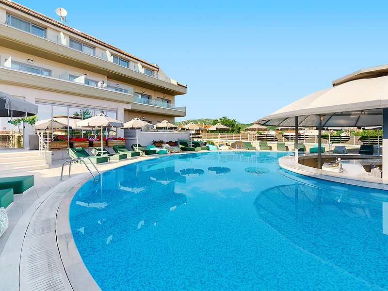 The Dome Luxury Hotel 1