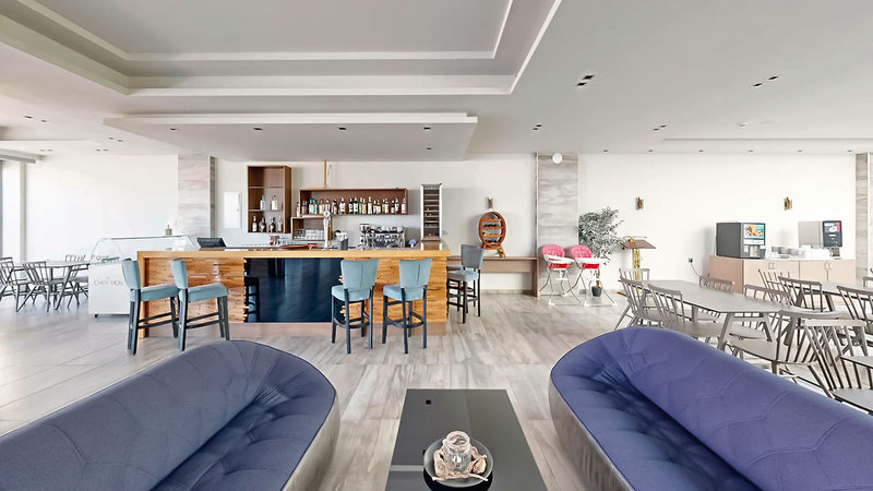 The Dome Luxury Hotel 3