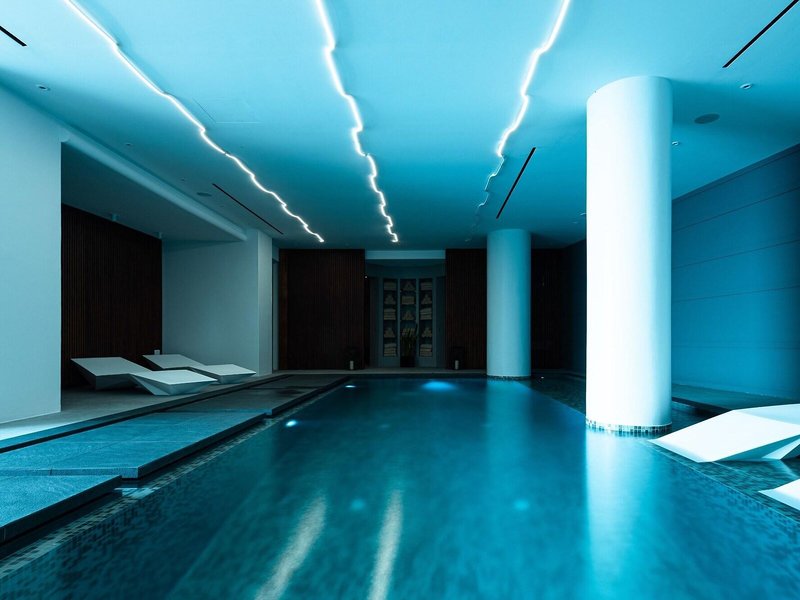 Aria Estate Suites & Spa 13