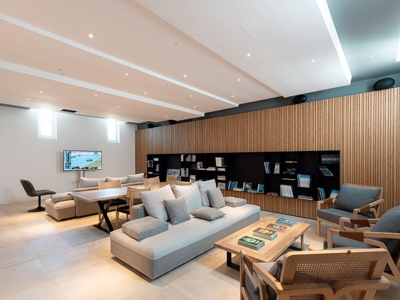 Aria Estate Suites & Spa 16