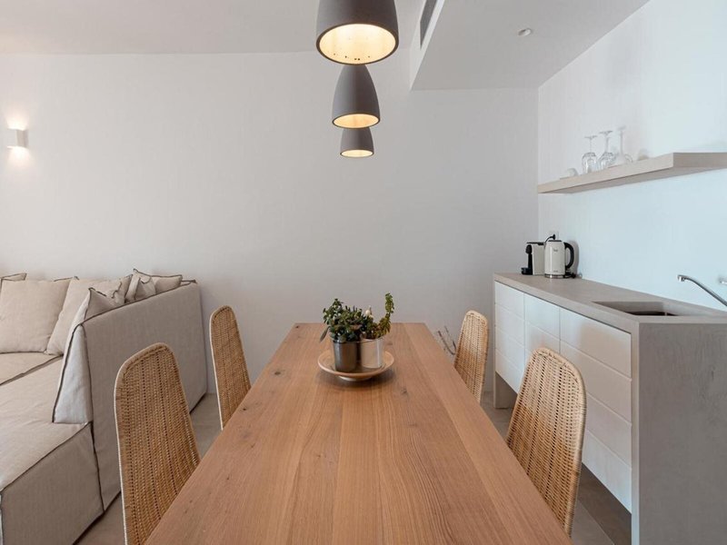 Aria Estate Suites & Spa 18