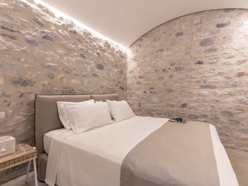 Aria Estate Suites & Spa 24