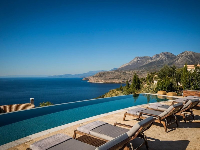 Aria Estate Suites & Spa 22