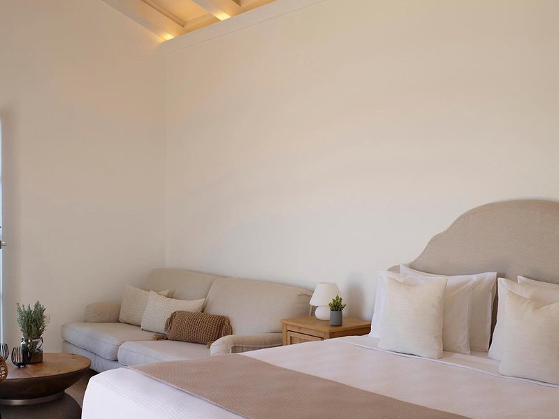 Aria Estate Suites & Spa 40