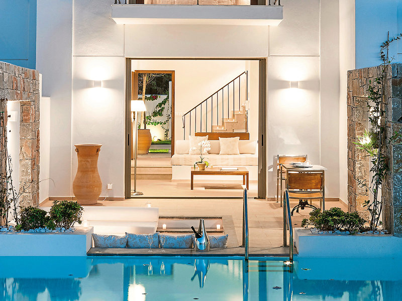 Amirandes a Grecotel Resort to Live 18