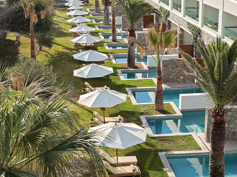 Amirandes a Grecotel Resort to Live 24