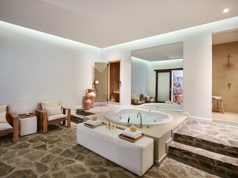 Amirandes a Grecotel Resort to Live 100