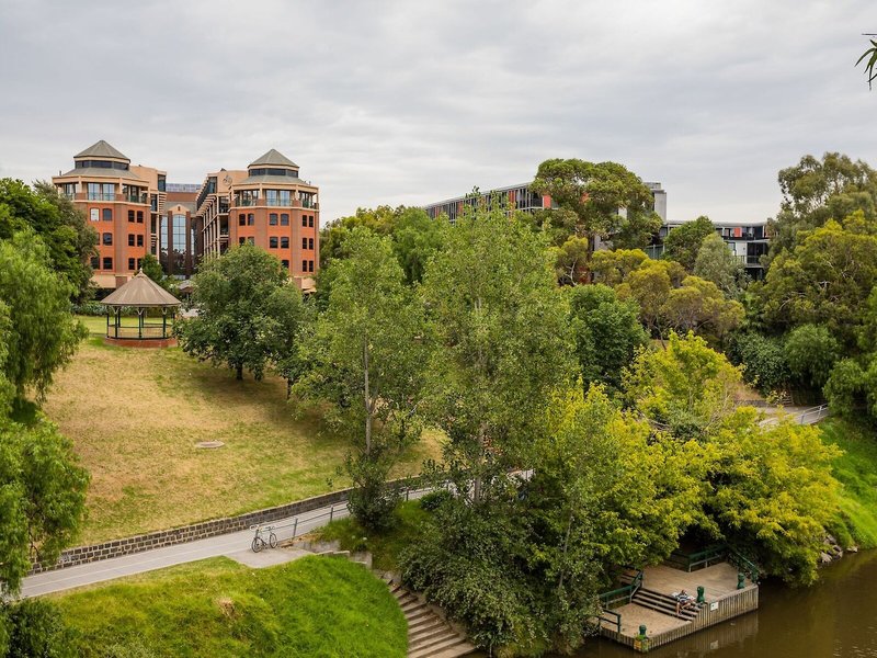 Amora Hotel Riverwalk Melbourne 4