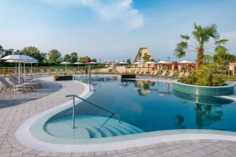 Marina Azzurra Resort 1