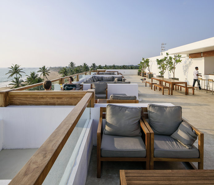 Riff Hikkaduwa Design Hotel 6