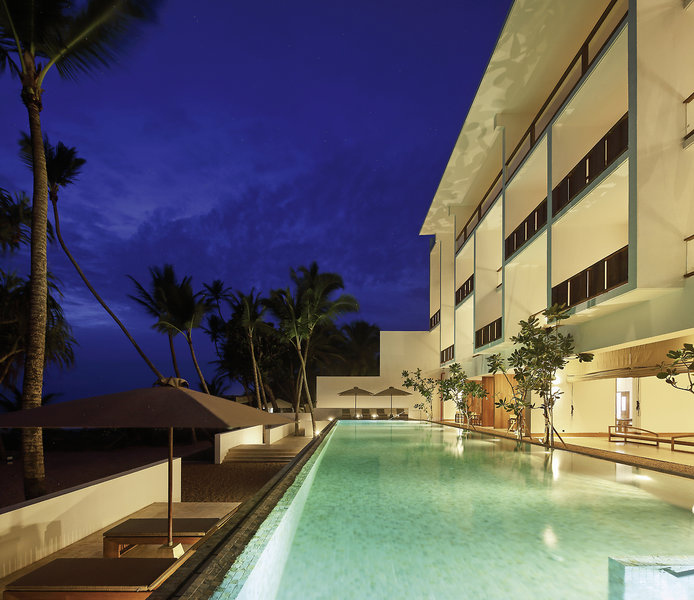 Riff Hikkaduwa Design Hotel 8