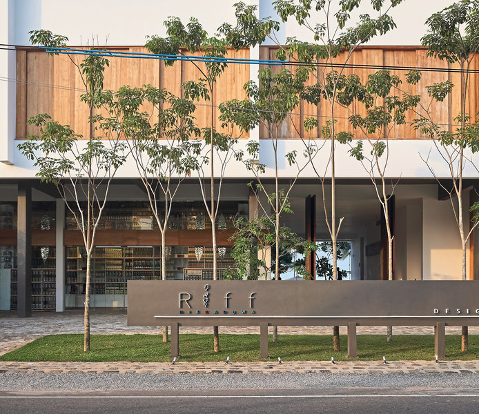 Riff Hikkaduwa Design Hotel 9