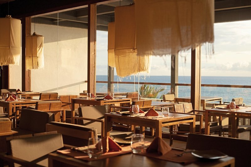 Riff Hikkaduwa Design Hotel 13