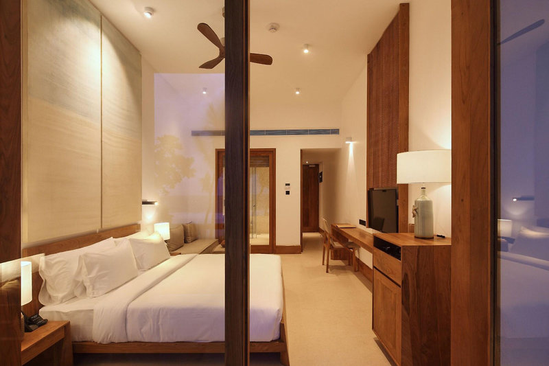 Riff Hikkaduwa Design Hotel 4