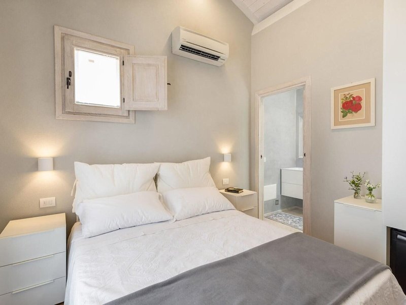 Tenuta Petra Bianca 15