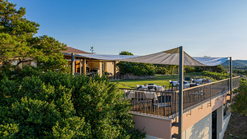 Tenuta Petra Bianca 5