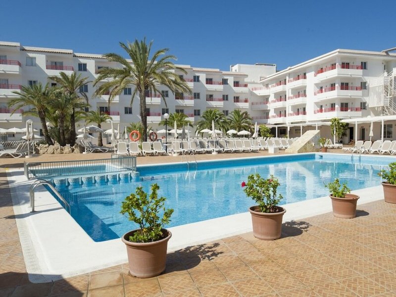 Coral Star Apartments 2