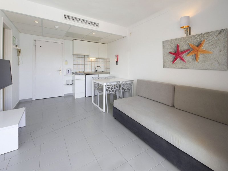 Coral Star Apartments 34