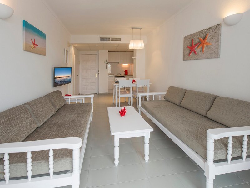 Coral Star Apartments 42