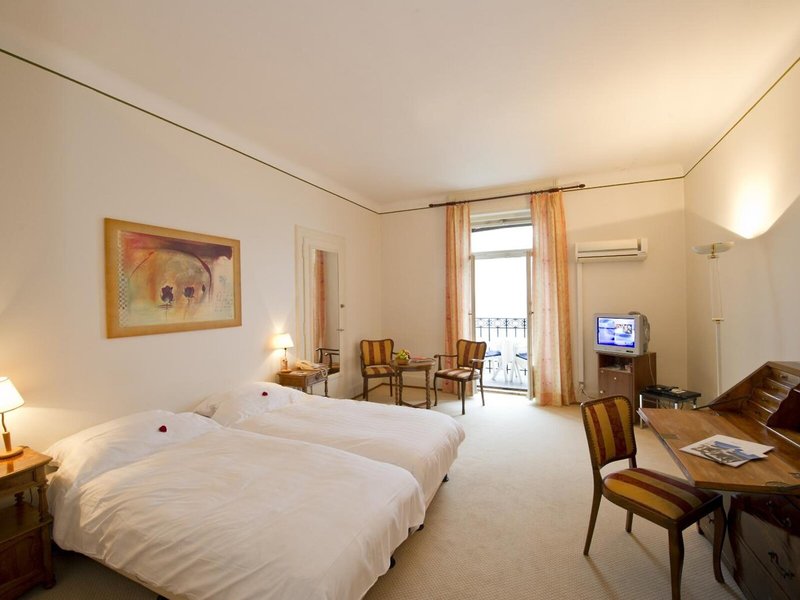 Hotel du Grand Lac Excelsior 28