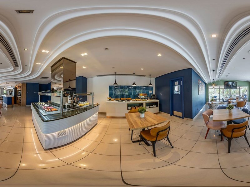 Travelodge Alicante Puerto 23