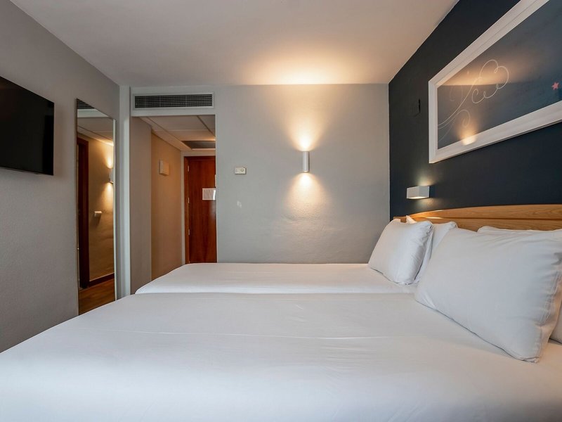 Travelodge Alicante Puerto 30