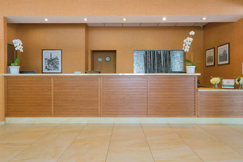 Gateway Hotel Santa Monica 4