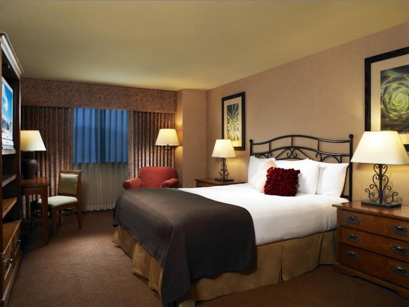 Santa Fe Station 16 - Room Example