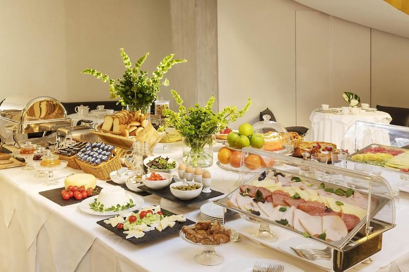 Hotel Royal Bissolati 12