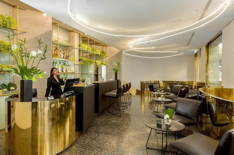 Hotel Royal Bissolati 16