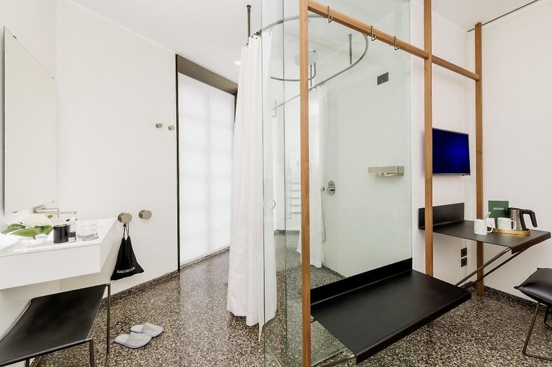 Hotel Royal Bissolati 23