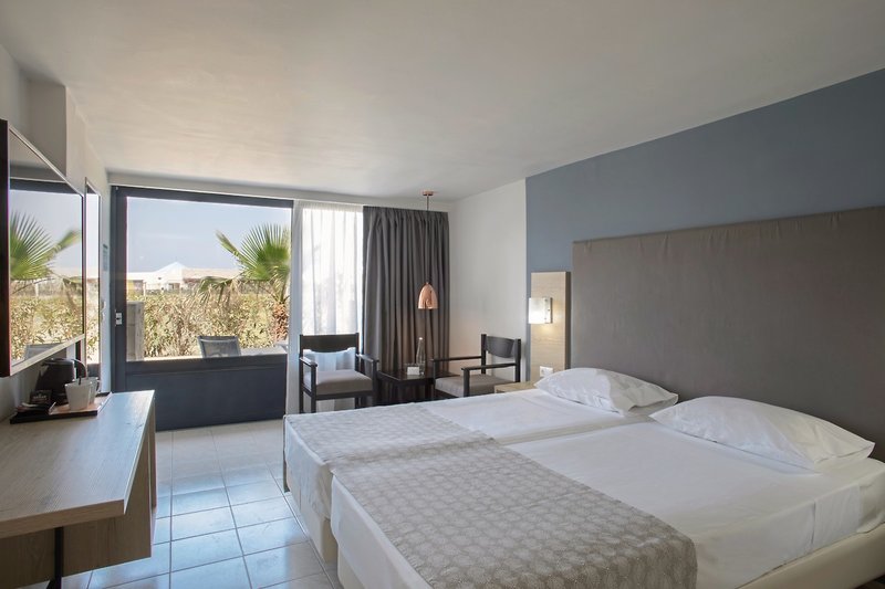 SunConnect Marina Beach 24 - Room Example