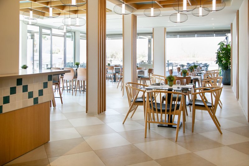 Paramount 9 - Restaurant