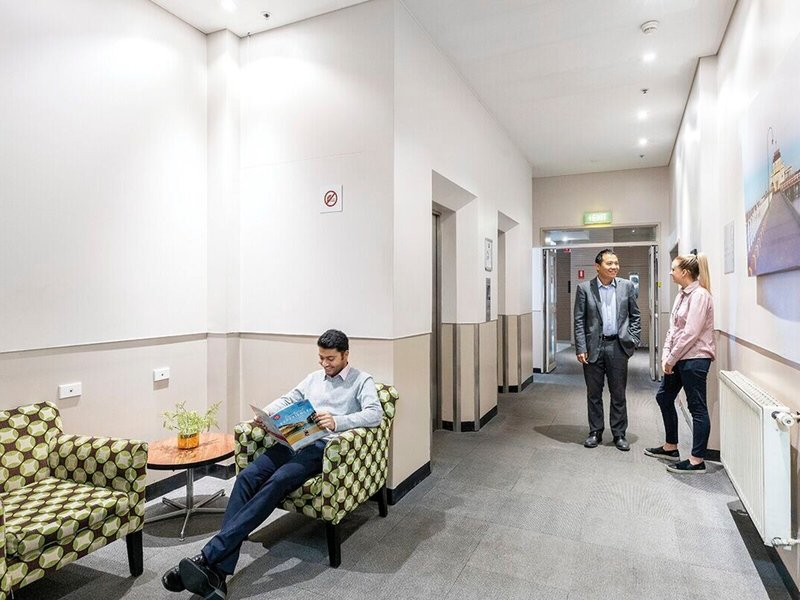 ibis Styles Kingsgate 5