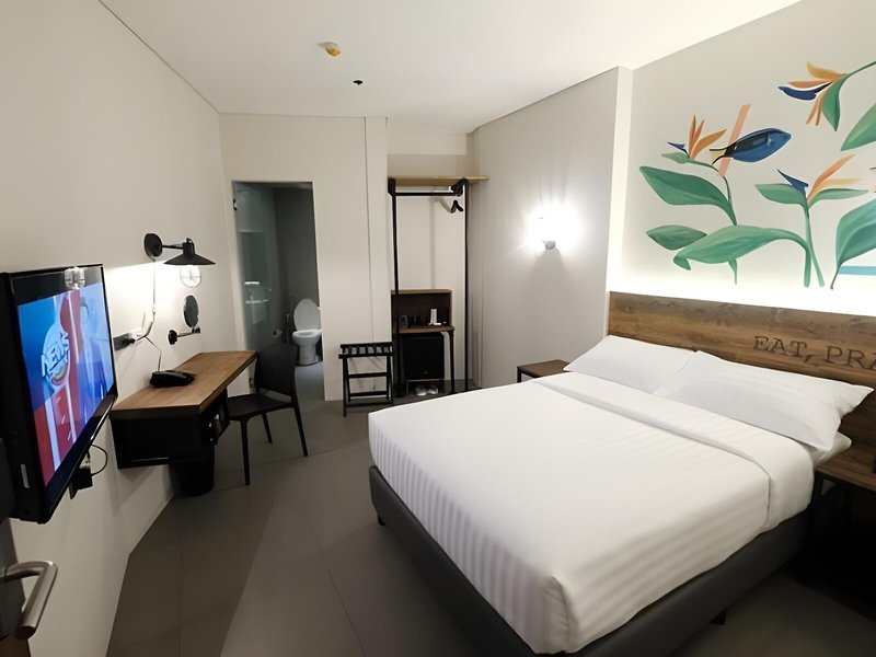 U Hotels Makati 3