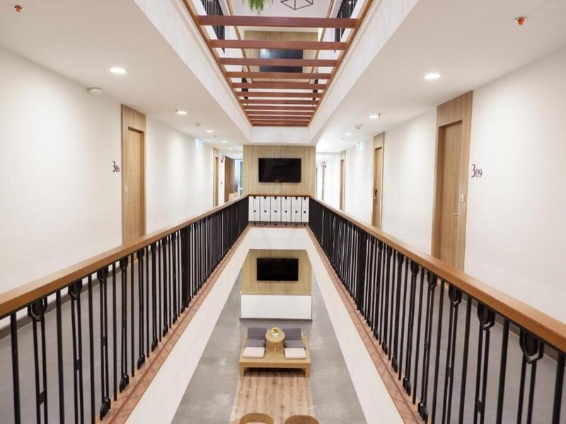 Darley Hotel Chiangmai 12